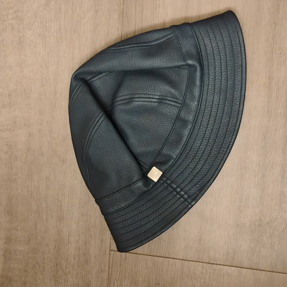 Vintage 2000s Liz Claiborne Faux Leather Bucket Hat